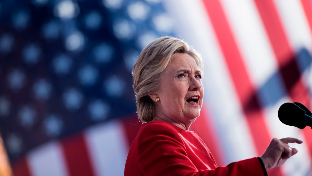 Image: FILES-US-POLITICS-CLINTON-FBI