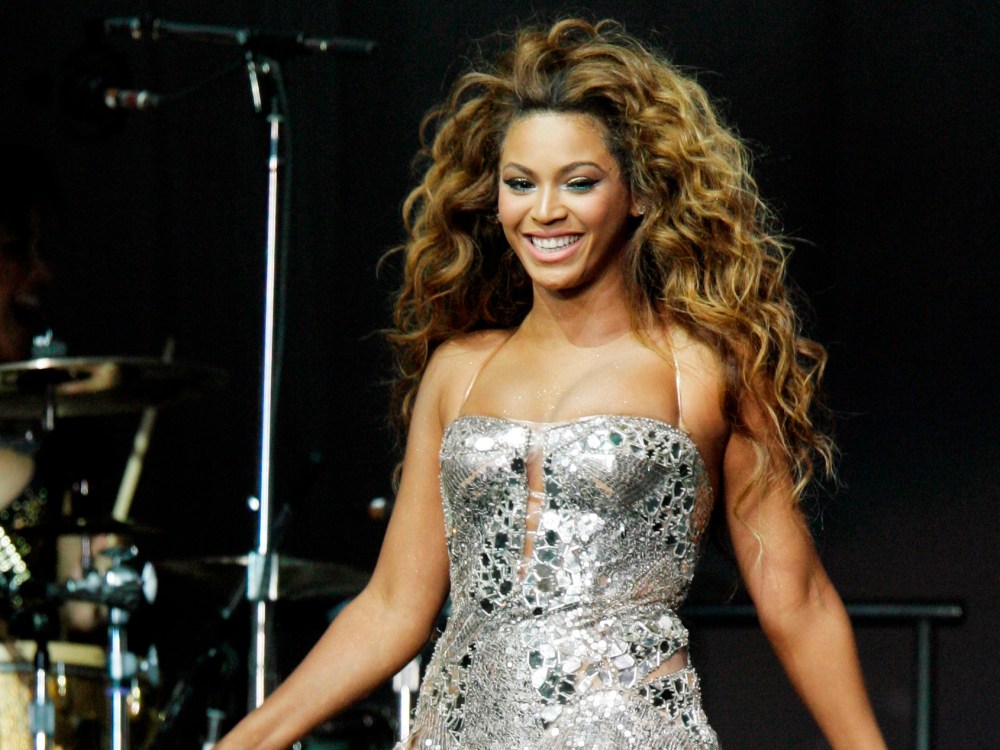 Beyonce Knowles performs during the Essence Fest in the Superdome in New Orleans Friday, July 6, 2007. Beyonce is scheduled to headline Essence Festival in July 2013 (AP Photo/Alex Brandon)