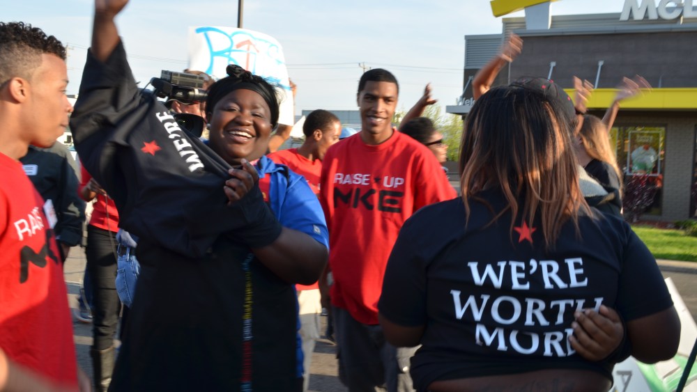 Striking fast food and retail workers in Milwaukee, Wisc. on May 15, 2013. (Photo courtesy of raiseupmke.org)