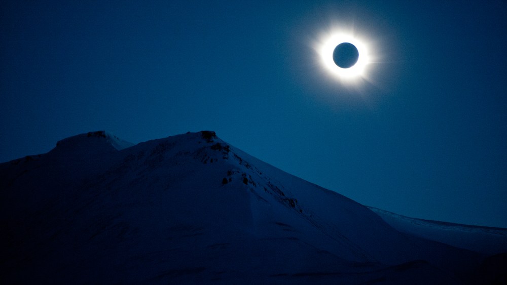 The total solar eclipse at Svalbard, Norway, on March 20, 2015. (Photo by Olav Jon Nesvold/EPA)