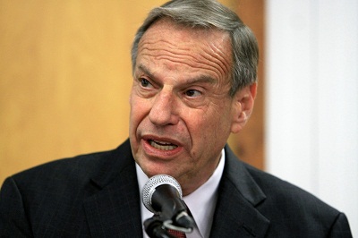 Mayor Bob Filner of San Diego speaks at a press conference announcing his intention to seek professional help for sexual harassent issues July 26, 2013 in San Diego, California. (Photo by Bill Wechter/Getty Images)