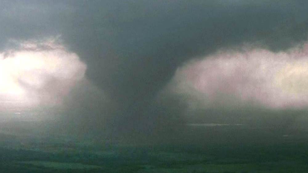 A massive twister near Oklahoma City on the afternoon of May 20, 2013. (NBC News)