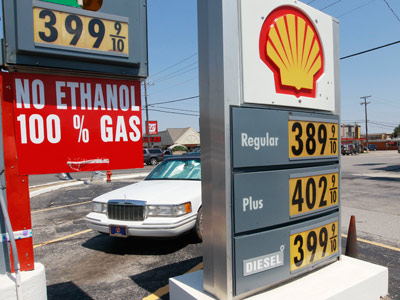 End-of-summer gas prices in Oklahoma City, Oklahoma. (Sue Ogrocki/AP Photo)