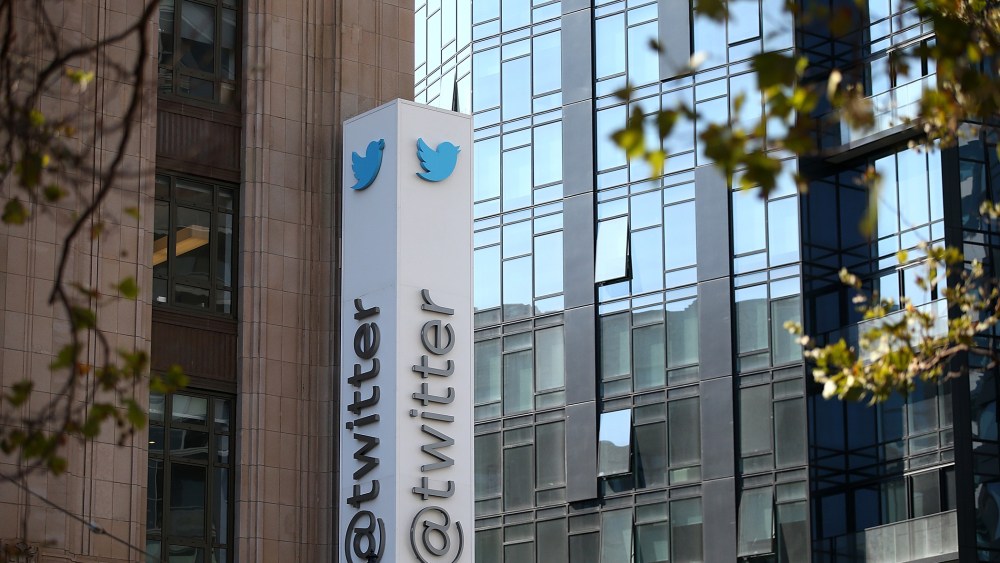 A sign is posted outside of the Twitter headquarters on July 29, 2014 in San Francisco, Calif. (Photo by Justin Sullivan/Getty)