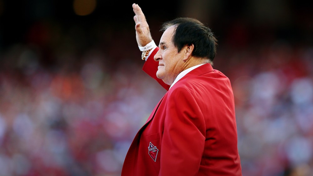 Former player and manager Pete Rose waves to the crowd prior to the 86th MLB All-Star Game at the Great American Ball Park on July 14, 2015 in Cincinnati, Ohio. (Photo by Elsa/Getty)