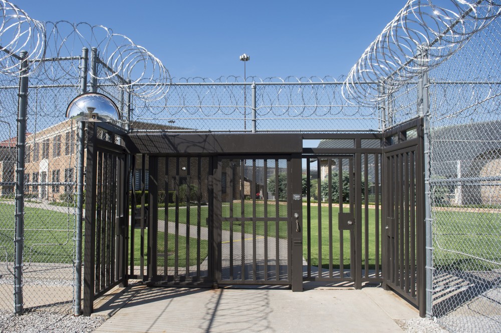 The entrance to El Reno Federal Correctional Institution in El Reno, Oklahoma, July 16, 2015, as US President Barack Obama arrives for a visit. (Photo by  Saul Loeb/AFP/Getty)