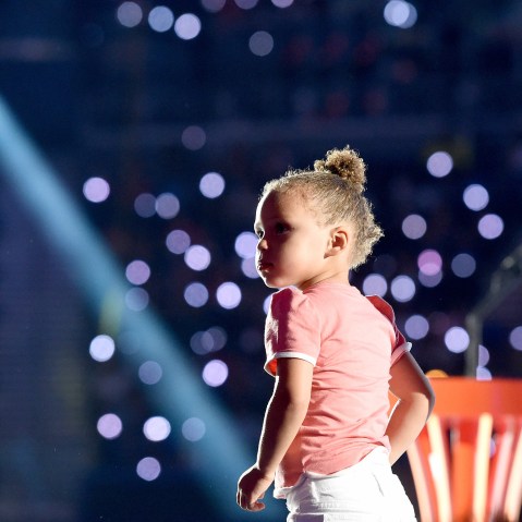 Riley Curry speaks onstage at the Nickelodeon Kids' Choice Sports Awards 2015 (Photo by Michael Buckner/KCSports2015/Getty).