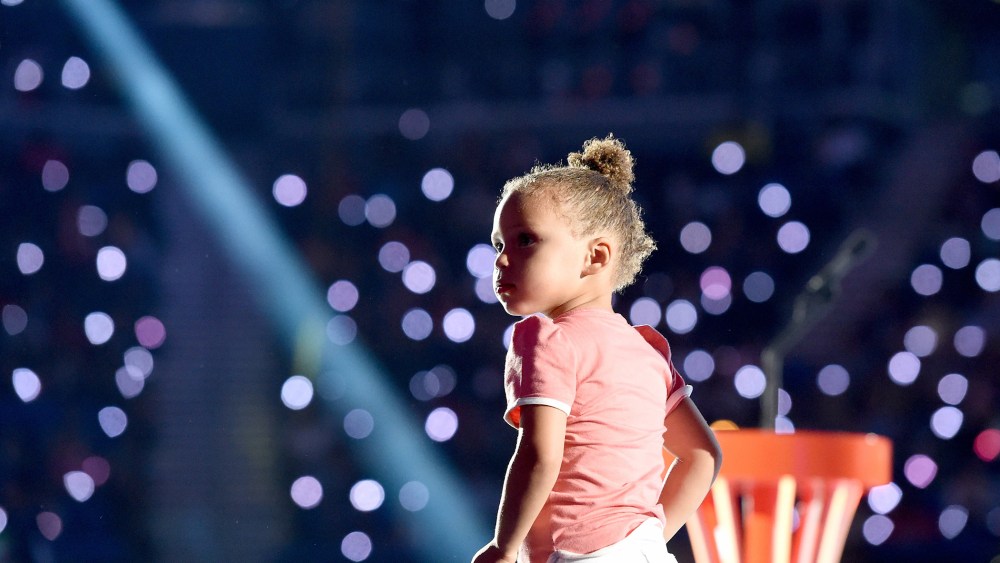 Riley Curry speaks onstage at the Nickelodeon Kids' Choice Sports Awards 2015 (Photo by Michael Buckner/KCSports2015/Getty).