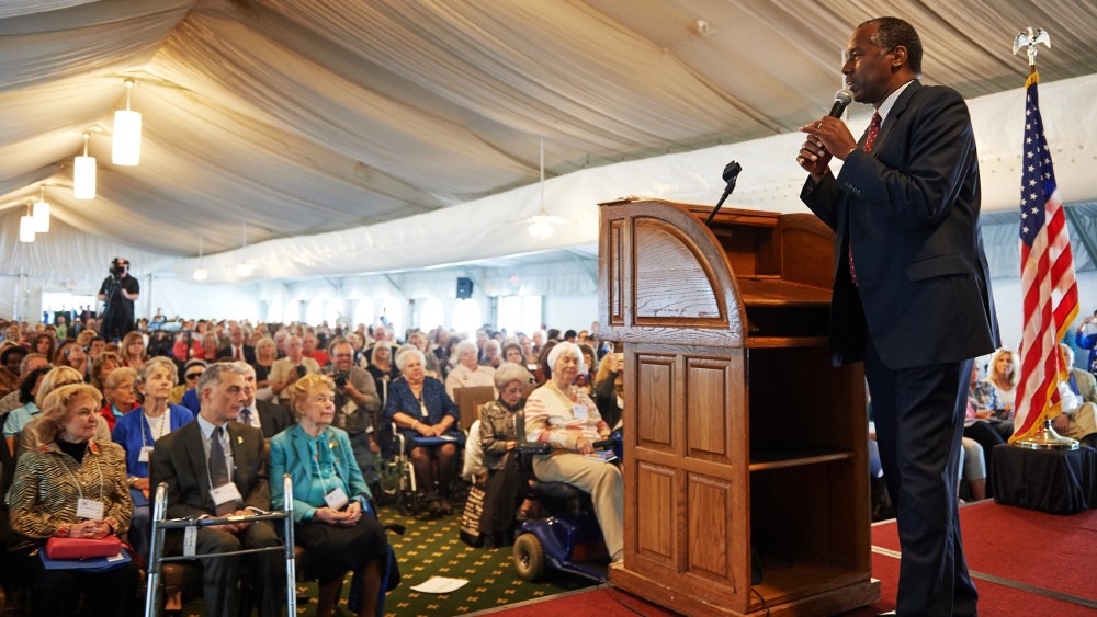 Republican Presidential Nominee Dr. Ben Carson speaks to the crowd during an event at the Marriott St. Louis Airport Hotel on Sept. 11, 2015 in St. Louis, Missouri. (Photo by Michael B. Thomas/Getty)