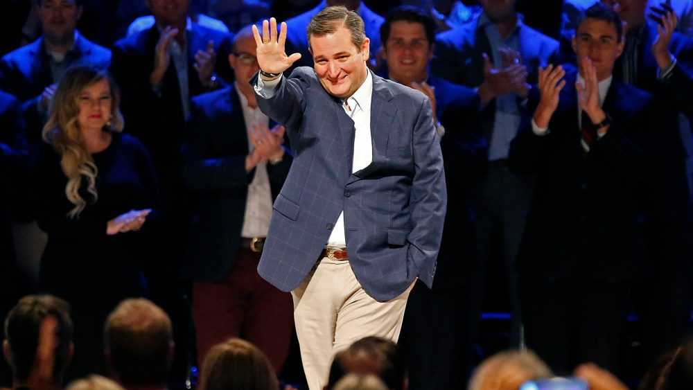 Senator Ted Cruz (R-TX) walks onto the stage to participate in the North Texas Presidential Forum at Prestonwood Baptist Church Oct. 18, 2015 in Plano, Texas. (Photo by Stewart F. House/Getty)