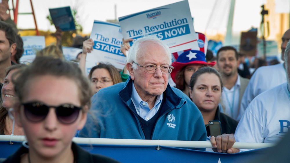 Democratic presidential candidate Senator Bernie Sanders (I-VT) leads a march to the Iowa Events Center before the start of the Jefferson-Jackson dinner on Oct. 24, 2015 in Des Moines, Ia. (Photo by Scott Olson/Getty)
