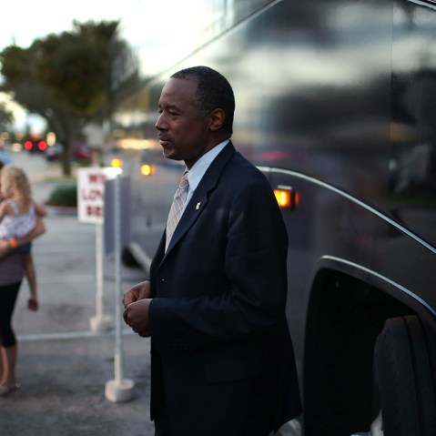 Republican presidential candidate Ben Carson prepares to board his bus after a stop to sign his book at a Barnes and Noble store on Nov. 5, 2015 in Fort Lauderdale, Fl. (Photo by Joe Raedle/Getty)