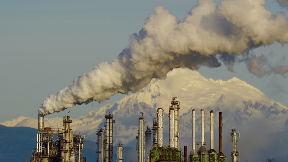 Oil refinery in Anacortes, Wash., on Jan 20, 2015. (Photo by Kevin Schafer/Moment/Getty)