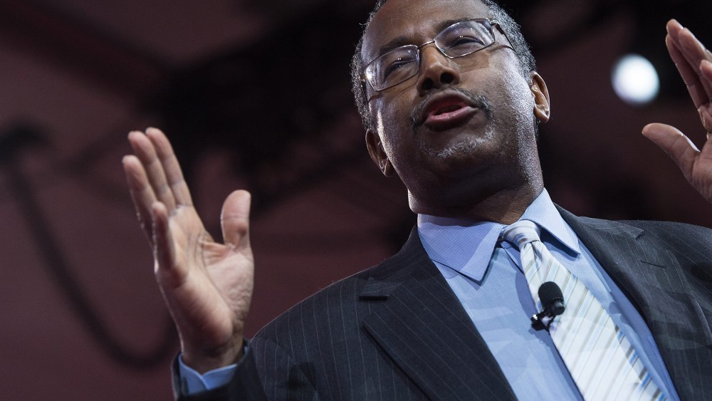US conservative Ben Carson addresses the annual Conservative Political Action Conference (CPAC) at National Harbor, Maryland, outside Washington, DC on Feb. 26, 2015. (Photo by Nicholas Kamm/AFP/Getty)