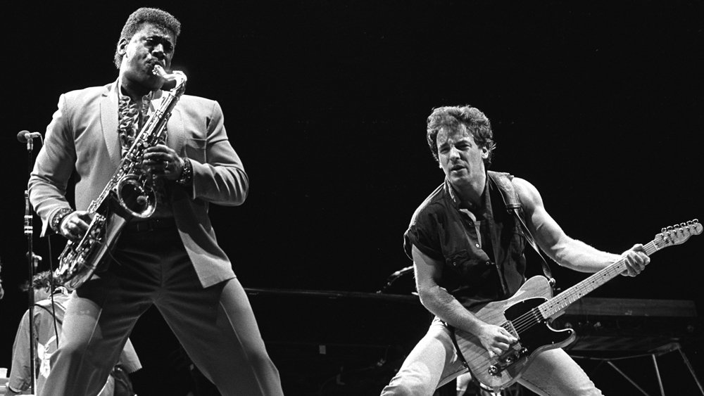 Springsteen announces new sax player for upcoming tour