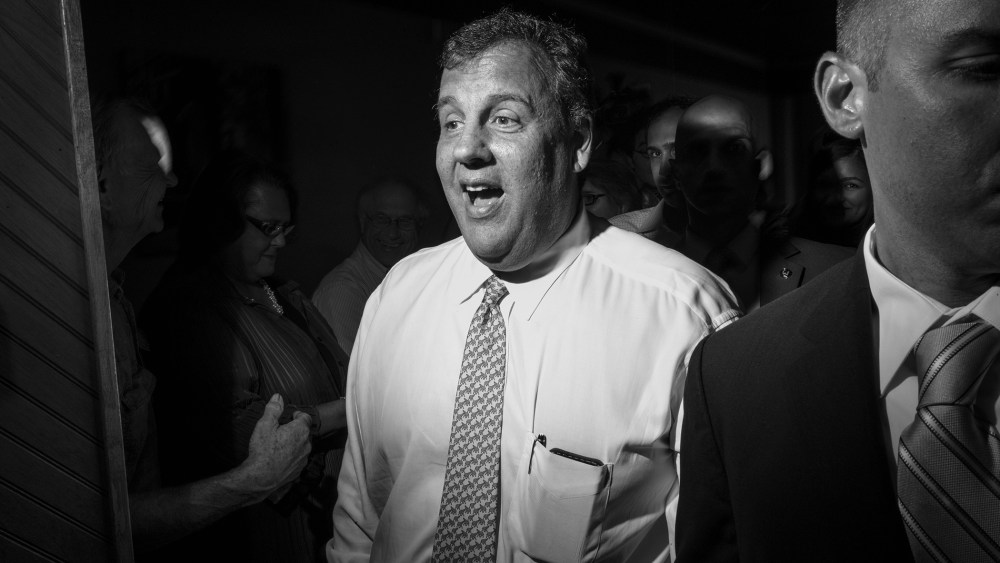 Republican supporters as well as local and national media fill a cafe in Marion, Iowa as governor Chris Christie meets voters. (Photo by Danny Wilcox Frazier/Redux)