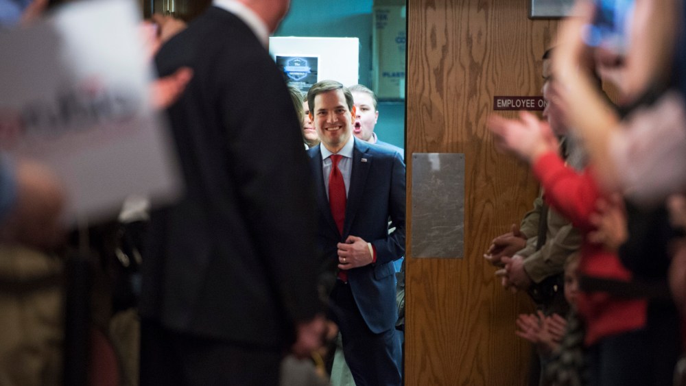 Republican presidential candidate Marco Rubio enters the hall before speaking during a campaign appearance in Andover, Minn. on March 1, 2016. (Photo by Craig Lassig/EPA)