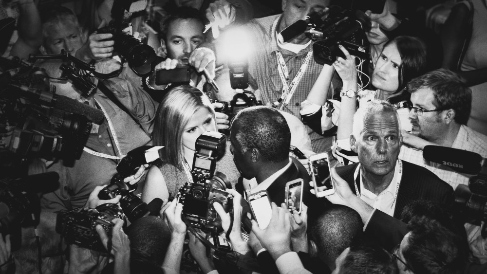 Republican presidential candidate Dr. Ben Carson is surrounded by reporters in the spin room after arriving at the Ronald Reagan Presidential Library and Museum, Sept. 16, 2015, in Simi Valley, Calif. (Photo by Mark Peterson/Redux for MSNBC)