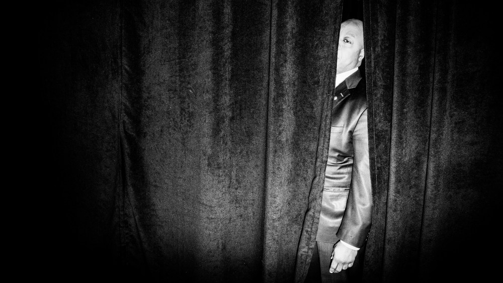 Sen. Tim Scott (R-SC) peaks through the curtain at a rally for Sen. Marco Rubio in Columbia, S.C., Feb. 19, 2016. (Photo by Mark Peterson/Redux for MSNBC)