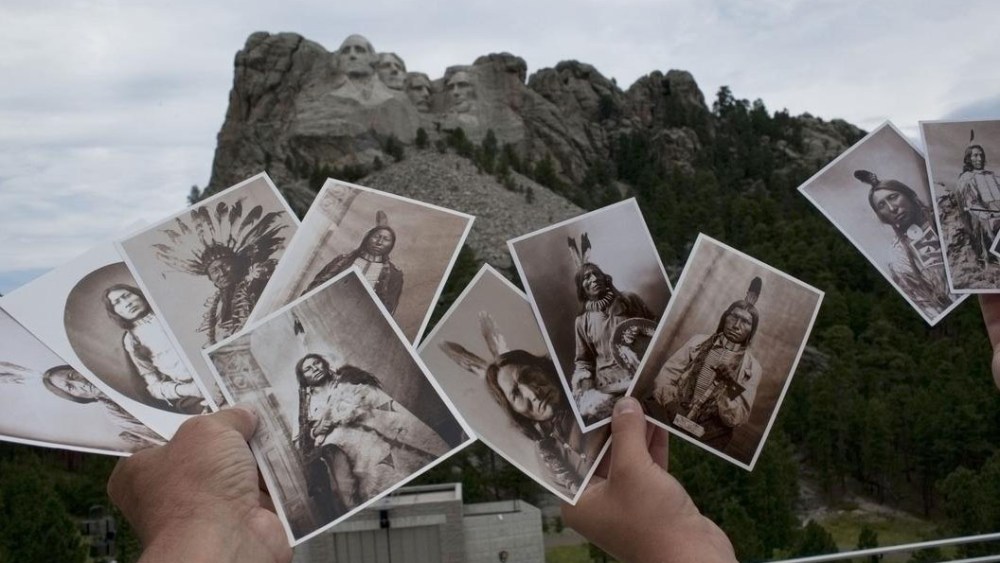 Photographs of nine Sioux Indian Chiefs who fought and defeated General Custer in the Battle Of The Little Bighorn (1876) (left to right): Sitting Bull, One Bull, Rain-in-the-Face, Crow King, Gall, Red Horse, Fool Bull, Low Dog, Spotted Eagle and Red Clou