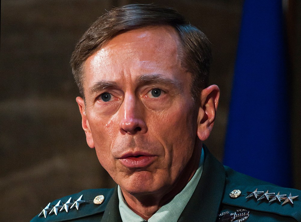 Congressional members are demanding a full accounting of the investigation that led to the resignation of CIA Director David Petraeus.(Clemens Bilan/dapd)
