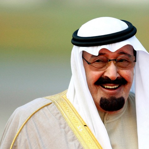 Saudi Arabia's King Abdullah arrives at Heathrow Airport in west London October 29, 2007. (Photo by Dylan Martinez/Reuters)