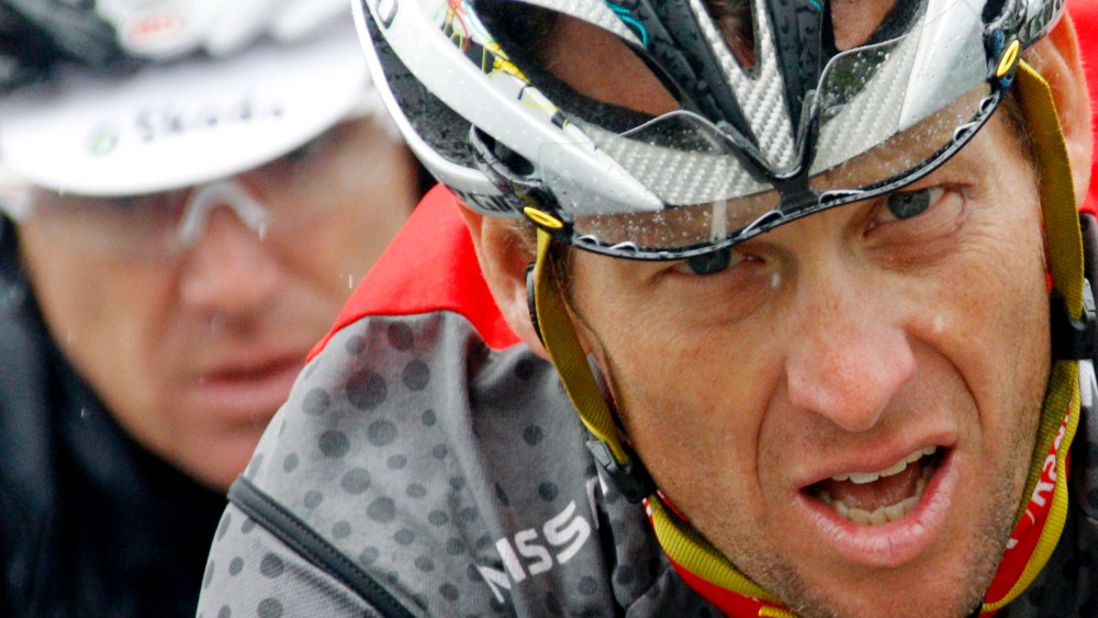 RadioShack's team rider Lance Armstrong (R) cycles during the eighth stage of the Tour de Suisse in 2010. (Photo by Christian Hartmann/Reuters)