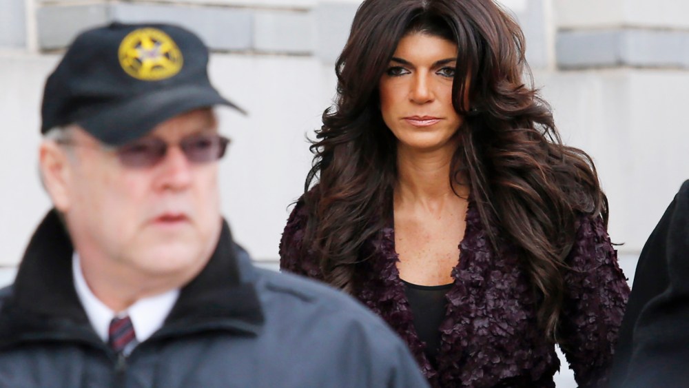 Teresa Giudice exits the Federal Court in Newark, N.J. on March 4, 2014. (Eduardo Munoz/Reuters)