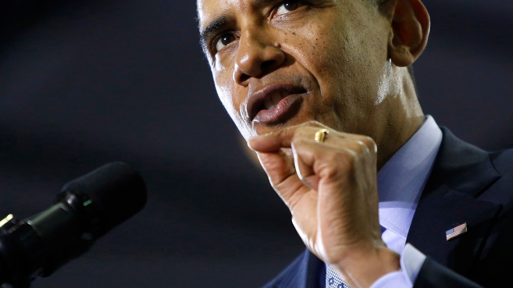 U.S. President Barack Obama delivers remarks on raising the minimum wage at Central Connecticut State University in New Britain, Conn. March 5, 2014.