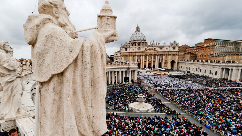 A general view shows St. Peter's Square during the canonisation ceremony of Popes John XXIII and John Paul II at the Vatican April 27, 2014.