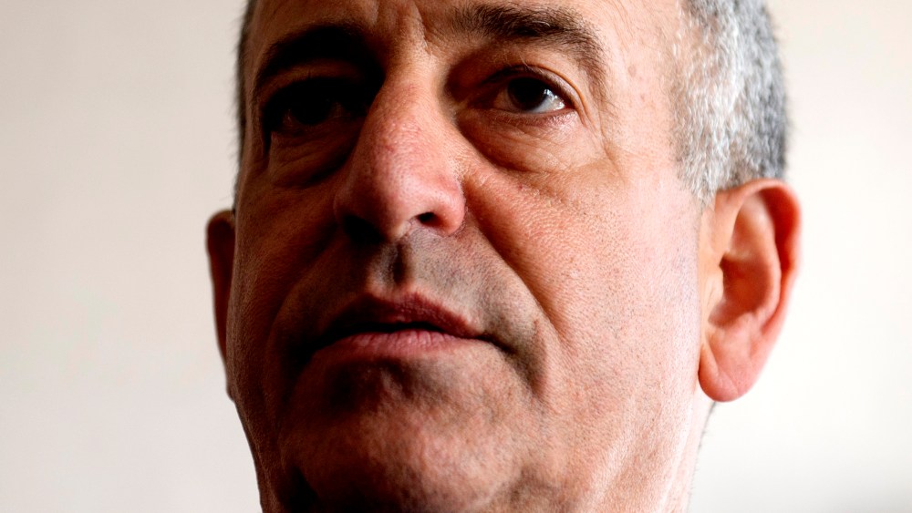 Russ Feingold, U.S. Special Envoy for the Great Lakes Region of Africa and the Democratic Republic of Congo, speaks during a news briefing at the Palais de la Nation in Kinshasa May 4, 2014. (Photo by Saul Loeb/Reuters)