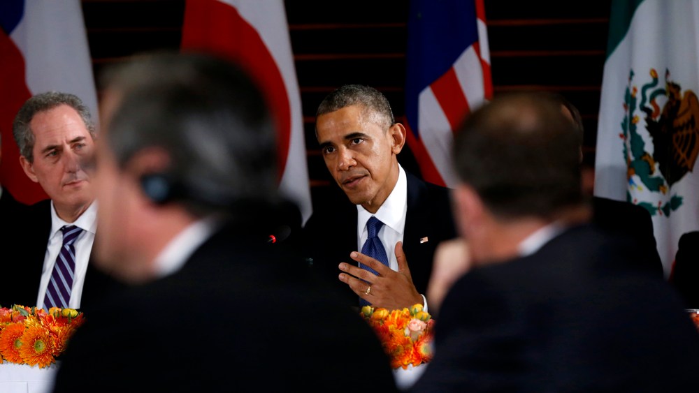 U.S. President Barack Obama meets with the leaders of the Trans-Pacific Partnership (TPP) countries in Beijing Nov. 10, 2014. (Photo by Kevin Lamarque/Reuters)
