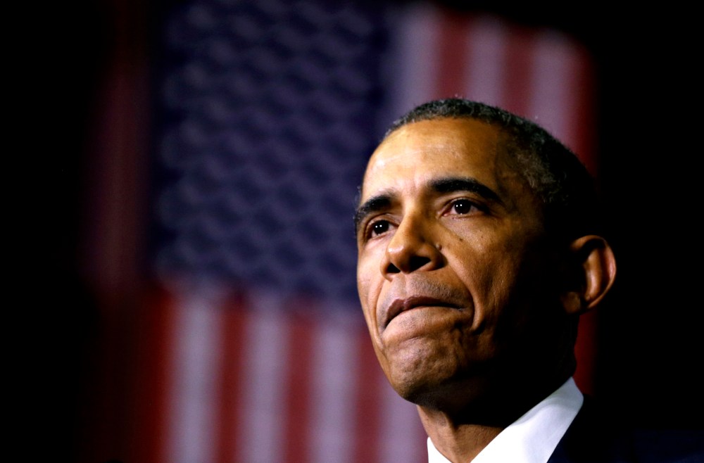 U.S. President Barack Obama pauses while speaking about college cost initiatives during a visit to Pellissippi State College in Knoxville, Tennessee, Jan. 9, 2015. (Photo by Kevin Lamarque/Reuters)