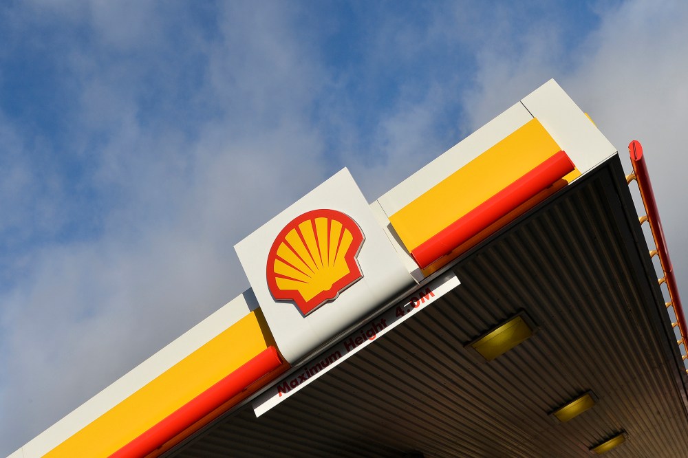 The Shell logo is seen at an oil station in west London, Jan. 29, 2015. (Photo by Toby Melville/Reuters)