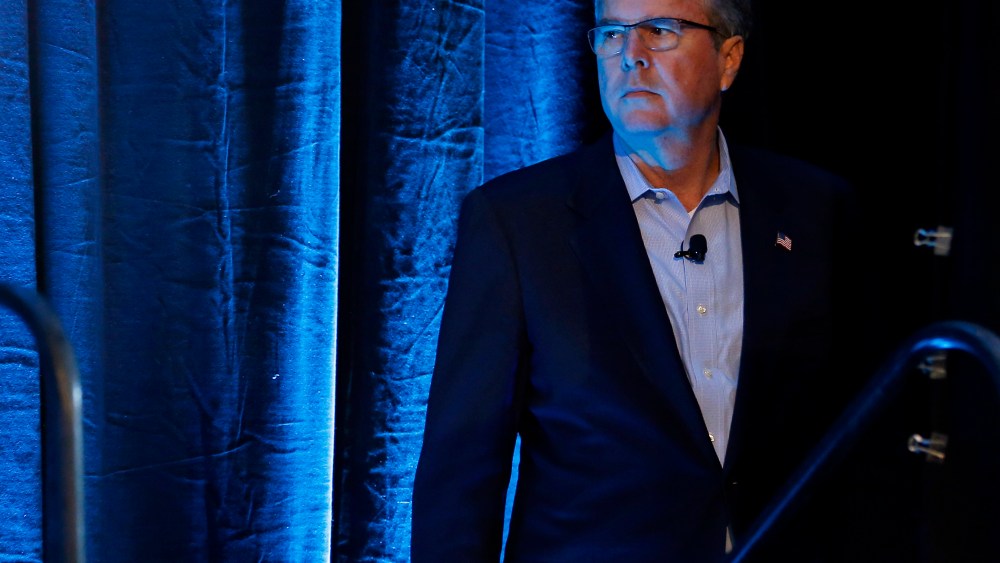 Former Governor of Florida Jeb Bush waits for his introduction at the Iowa Agriculture Summit in Des Moines, Ia., March 7, 2015. (Photo by Jim Young/Reuters)