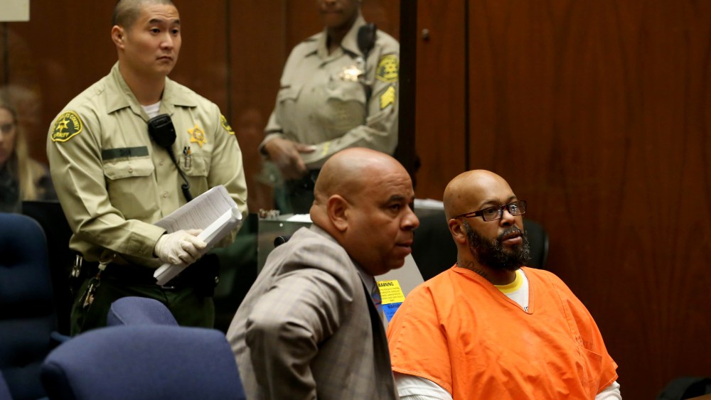 Former rap mogul Marion "Suge'' Knight appears in court with his Lawyer Matthew P Fletcher in Los Angeles April 8, 2015, on charges that he and comedian Micah "Katt" Williams stole a photographer's camera in Beverly Hills. (Photo by Irfan Khan/Reuters)