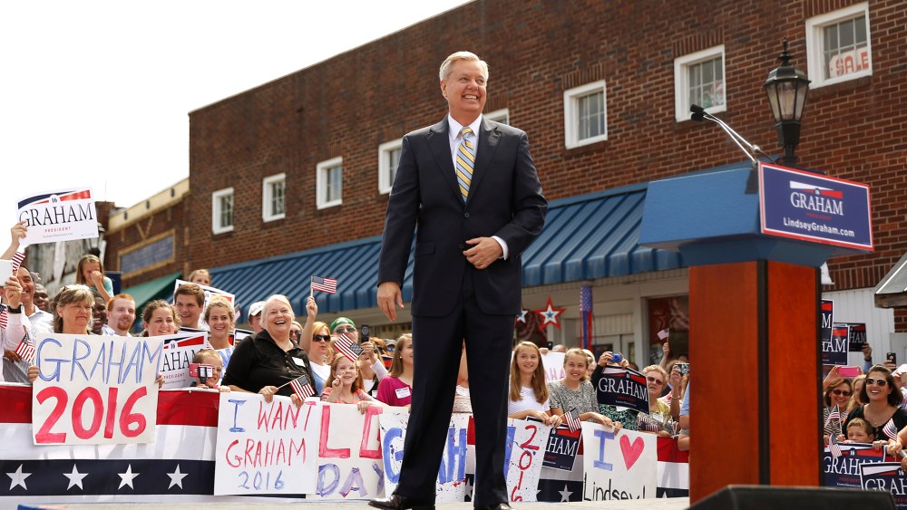 Republican presidential candidate U.S. Senator Lindsey Graham arrives onstage to formally announce his campaign for the 2016 Republican presidential nomination in Central, S.C., June 1, 2015. (Photo by Christopher Aluka Berry/Reuters)