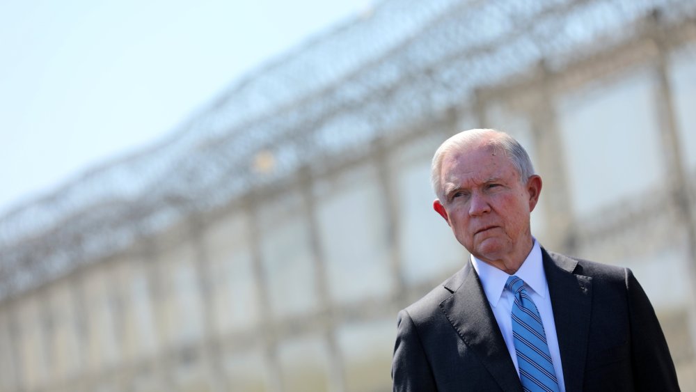 Image: Attorney General Jeff Sessions makes vsit to U.S. Mexico border in San Diego