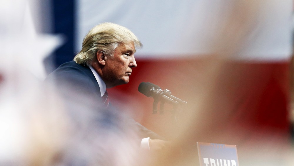 Republican presidential candidate Donald Trump speaks at a rally in Dallas, Texas, Sept. 14, 2015. (Photo by Mike Stone/Reuters)