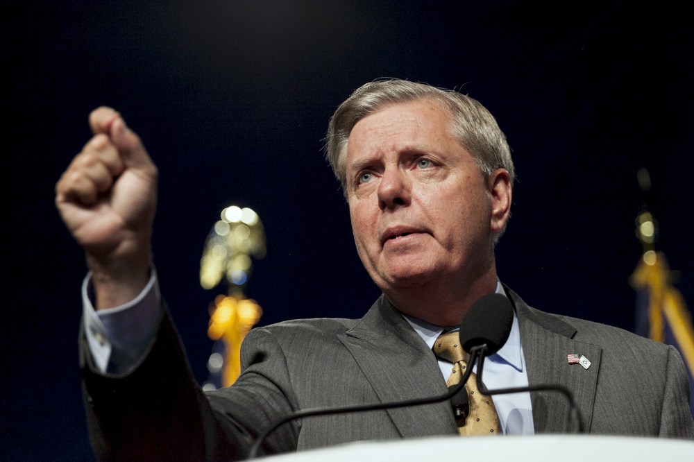 U.S. Republican presidential candidate Lindsey Graham speaks at the the Iowa Faith and Freedom Coalition Forum in Des Moines, Ia., Sept. 19, 2015. (Photo by Brian C. Frank/Reuters)