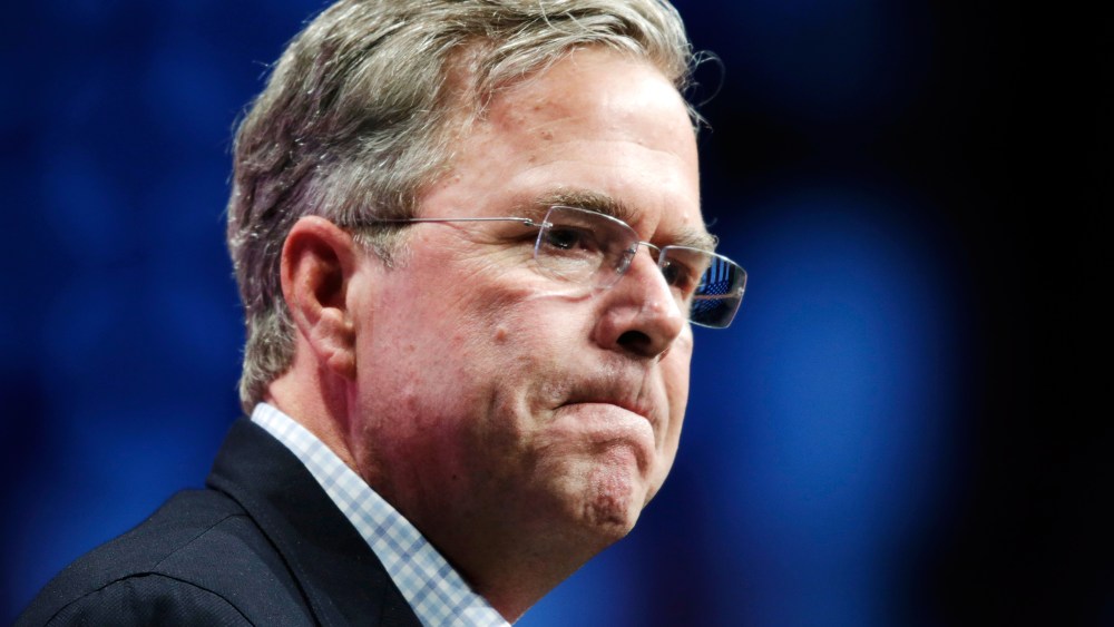 U.S. Republican presidential candidate Jeb Bush speaks at the Republican Party of Florida's "Sunshine Summit" in Orlando, Fla., Nov. 13, 2015. (Photo by Kevin Kolczynski/Reuters)