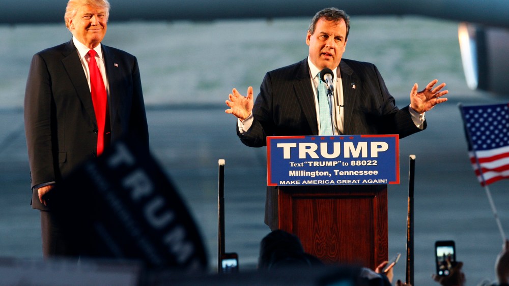 Former Republican presidential candidate Governor Chris Christie expresses his support for current candidate Donald Trump at an airport rally in Millington, Tenn., Feb. 27, 2016. (Photo by Karen Pulfer Focht/Reuters)