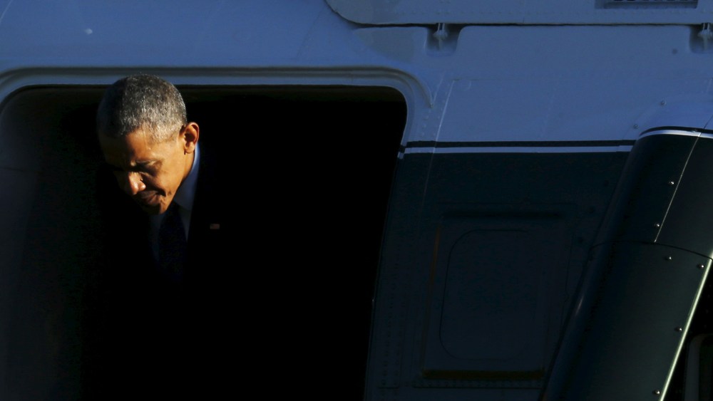 U.S. President Barack Obama returns via Marine One helicopter, after a day trip to Atlanta, at the White House in Washington, March 29, 2016. (Photo by Jonathan Ernst/Reuters)