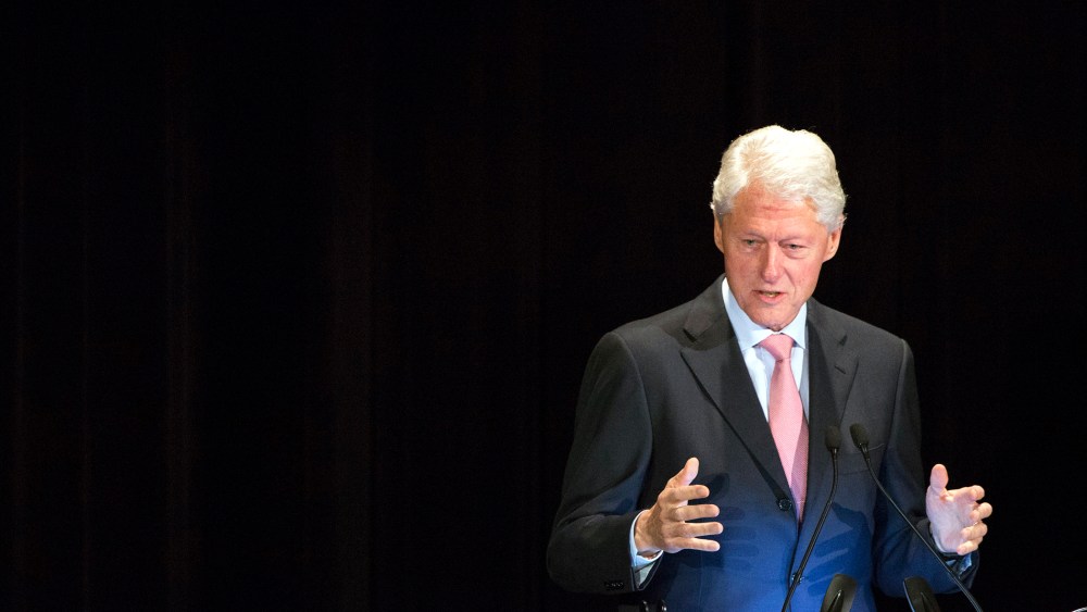 Former U.S. President Bill Clinton speaks at an event in New York, N.Y. on Nov. 6, 2013. (Photo by Andrew Kelly/Reuters)