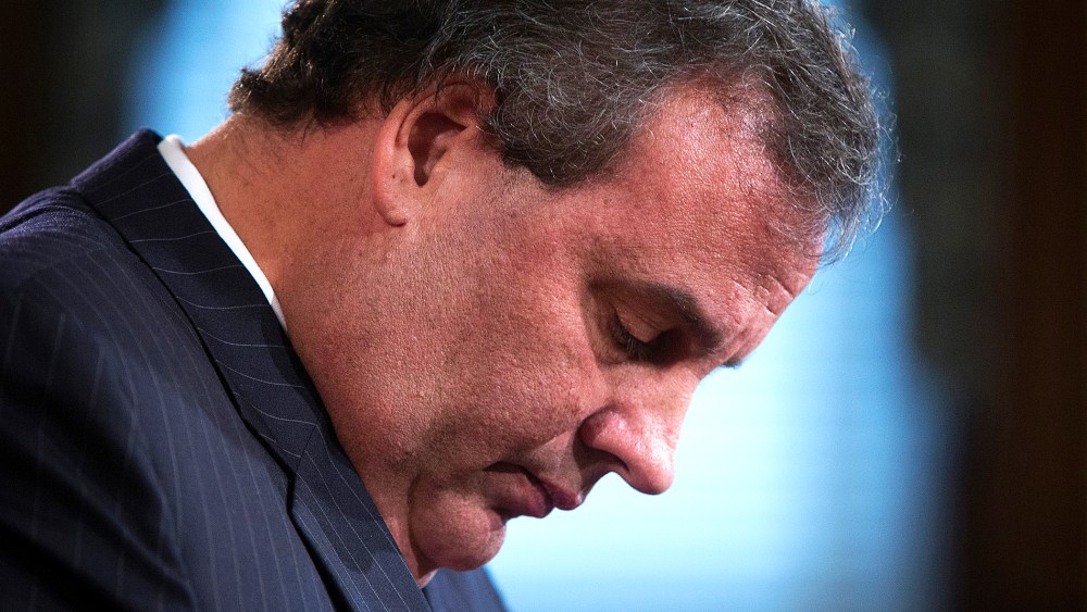 New Jersey Governor Chris Christie reacts during a news conference in Trenton, Jan. 9, 2014.