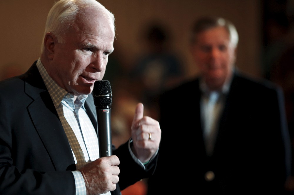 Arizona Senator John McCain speaks at a campaign town hall event for South Carolina Senator and U.S. Republican presidential candidate Lindsey Graham in Manchester, N.H., Aug. 1, 2015. (Photo by Dominick Reuter/Reuters)