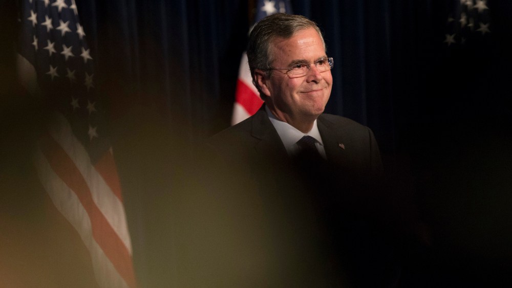 Republican presidential candidate Jeb Bush is acknowledged by guests after delivering remarks at a Reagan Forum at Ronald Reagan Presidential Library in Simi Valley, Calif., Aug. 11, 2015. (Photo by Mario Anzuoni/Reuters)