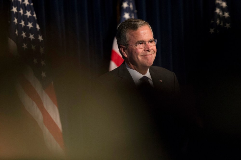 Republican presidential candidate Jeb Bush is acknowledged by guests after delivering remarks at a Reagan Forum at Ronald Reagan Presidential Library in Simi Valley, Calif., Aug. 11, 2015. (Photo by Mario Anzuoni/Reuters)