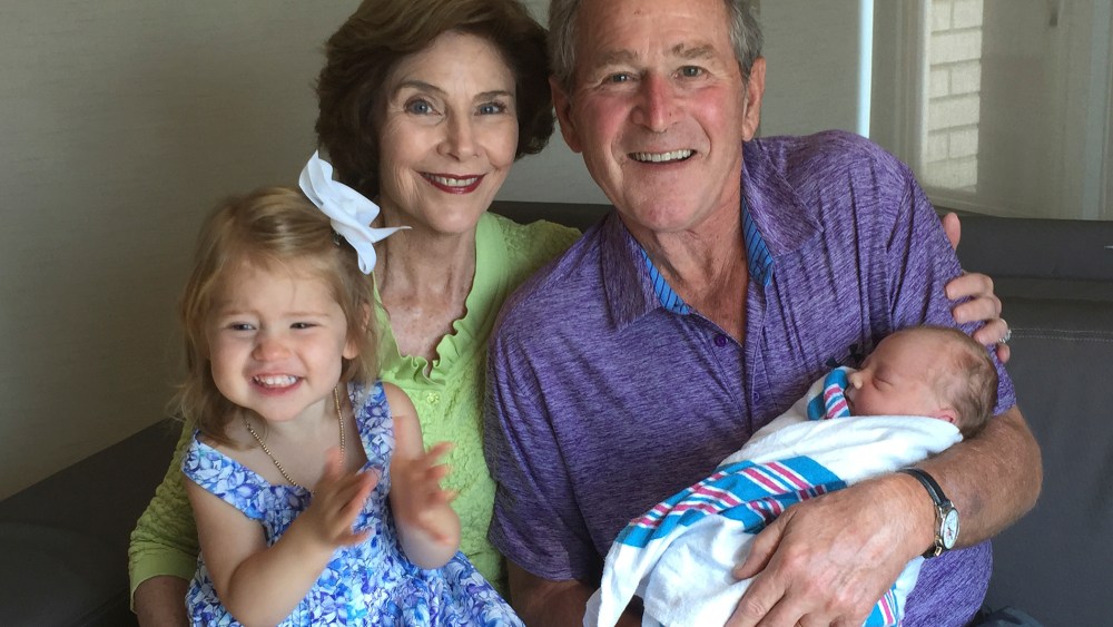 Former U.S. President George W. Bush and his wife Laura pose with their grand daughters Poppy Louise and Mila in New York. (Photo by Handout . / Reuters)