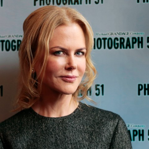Photograph 51 cast member Nicole Kidman poses for a photograph at the Noel Coward Theatre in London, Britain on Sept. 7, 2015. (Photo by Suzanne Plunkett/Reuters)